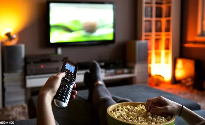 Bu akşam TV'de hangi dizi ve filmler var? 30 Mart Pazartesi Show TV, ATV, Kanal D, Star TV, FOX yayın akışı