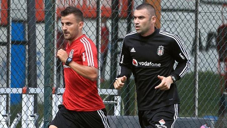 Burak Yılmaz rötar yaptı!