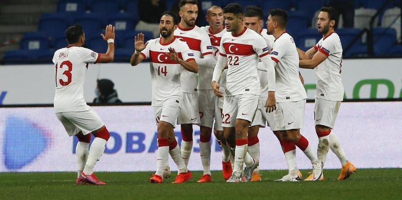 Türkiye, FIFA dünya sıralamasında 33'üncülüğe geriledi