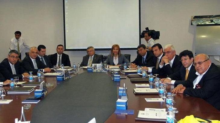 Divan Kurulu yarın toplanıyor