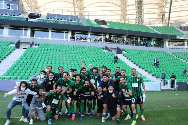 Sakaryaspor - Pazarspor maç sonucu: 2-1