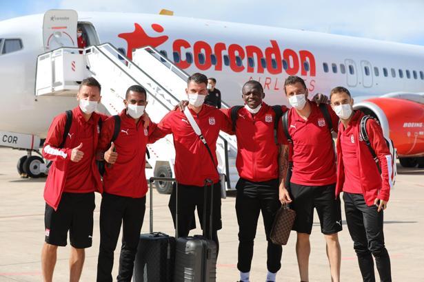 Sivasspor, Villarreal maçı için İspanya'da