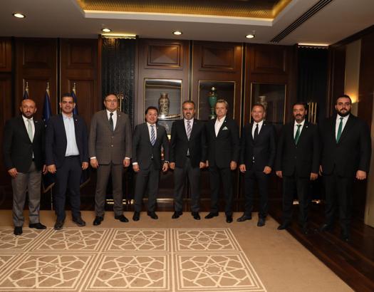 Bursaspor'dan Başkan Alinur Aktaş'a ziyaret