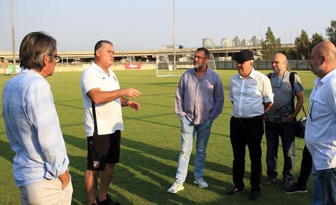 Mesut Toros'a Başkan Turgay Büyükkarcı'dan güvenoyu