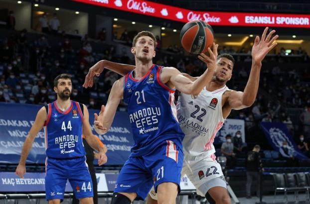 EuroLeague'de Final Four eşleşmeleri belli oldu