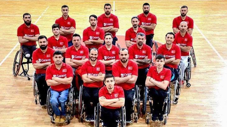 Milli basketçilere üçüncülük tebriği