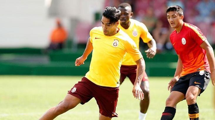 Falcao 40 yıllık Aslan gibi!