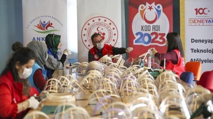 Gençlik merkezinden maske desteği!