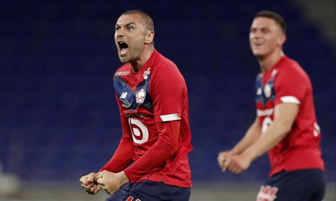 SON DAKİKA! Fenerbahçe'nin açıklaması sonrası Burak Yılmaz'dan flaş hamle