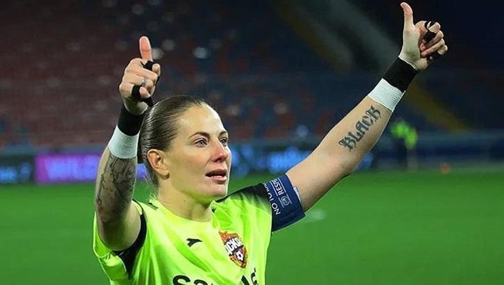 Elvira Todua: Kadın futbolcuların maçtan önce seks yapmaları normal