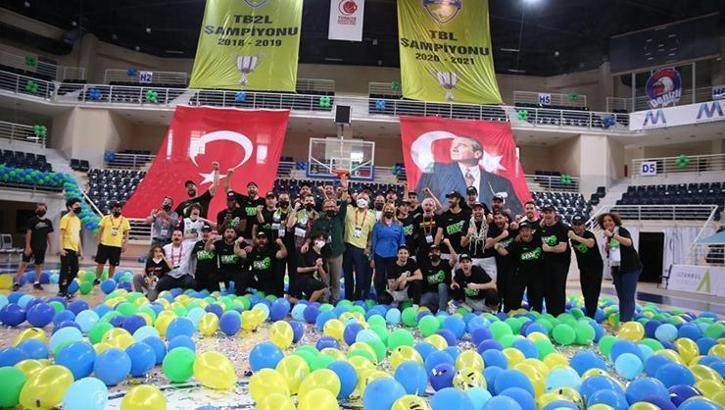 Denizli Basket'in şampiyonluğu kente armağan