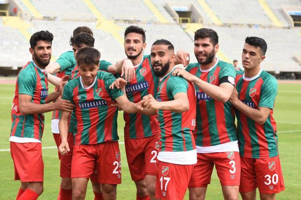 Karşıyaka'da 4 futbolcunun sözleşmesi bitecek
