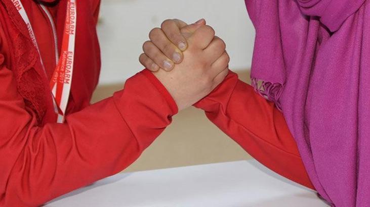 Bedensel Engelli Bilek Güreşi takımımız Avrupa üçüncüsü
