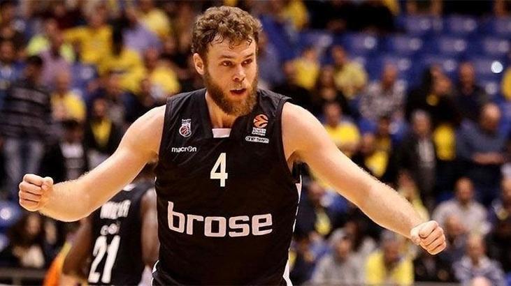Nicola Melli Fenerbahçe'de