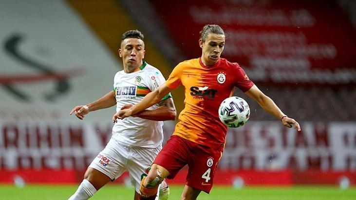 Taylan Antalyalı 82 dakika sahada kaldı