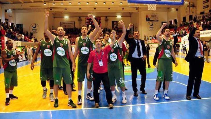 Karşıyaka finale yürüyor