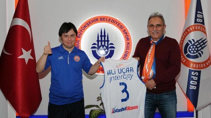 Belediye'den örnek transfer!