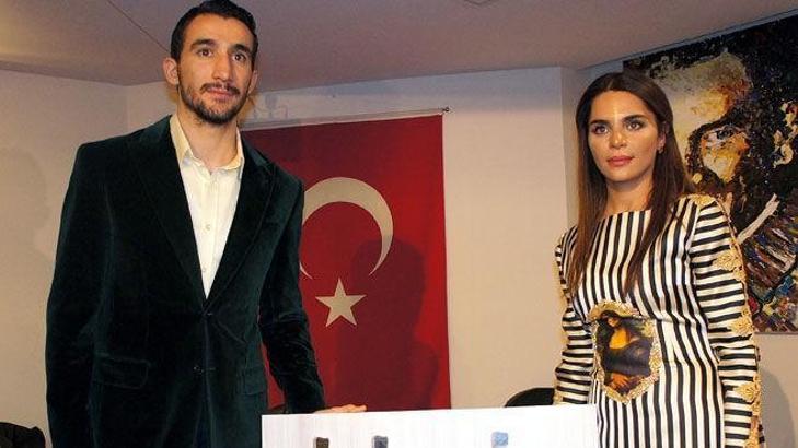 Topal ailesine iki ödül birden