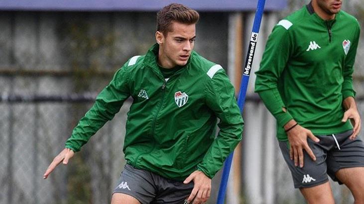 Bursaspor, Menemenspor maçı hazırlıklarına ara vermeden başladı