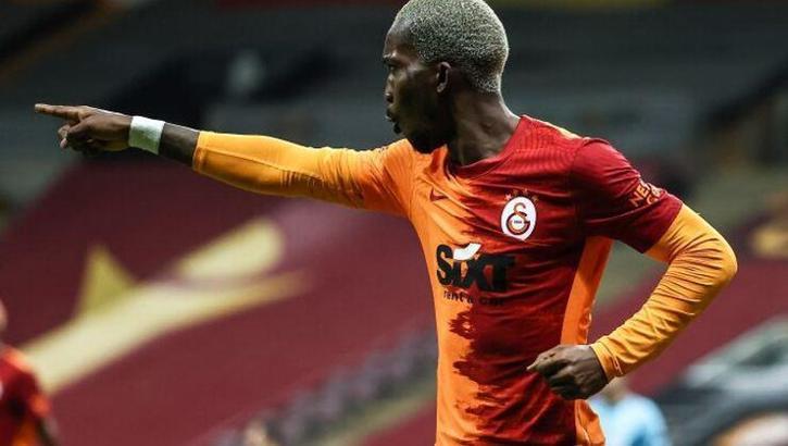 Galatasaray'da Onyekuru takımdan ayrı çalıştı