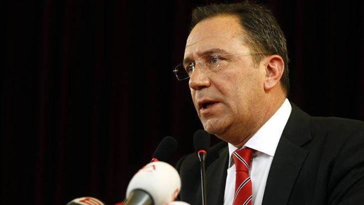 Adnan Öztürk: Galatasaray'ı yıpratmaya çalışıyorlar