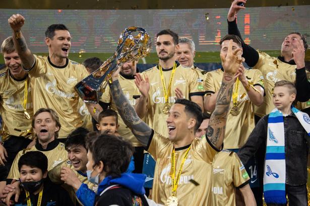 Rusya'da şampiyon Zenit St.Petersburg