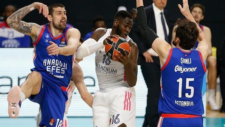 Anadolu Efes, THY Avrupa Ligi play-off serisi son maçında Real Madrid'i konuk edecek