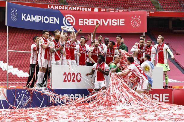 Ajax, Eredivisie'de tarihinin 35. lig şampiyonluğuna ulaştı