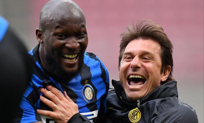 Antonio Conte'li Inter, Juventus'un 9 yıllık serisini bitirdi!