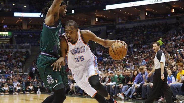Thunder evinde güldü: 100-88