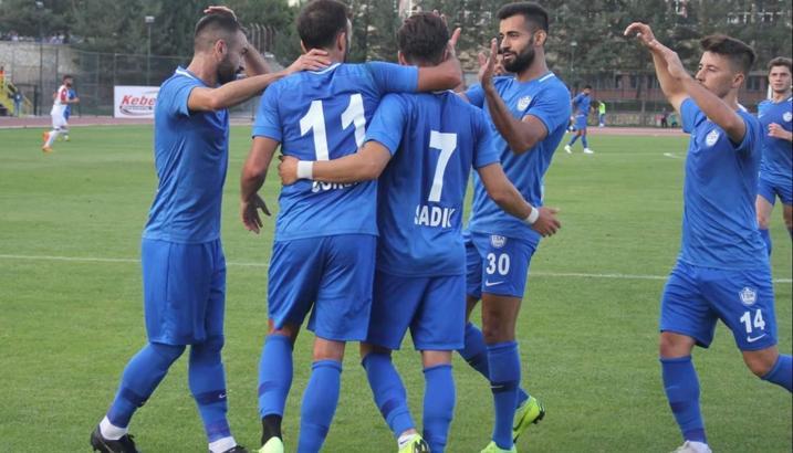 TFF 2. Lig'de ikinci hafta sonunda Manisa ve Tuzlaspor zirvede