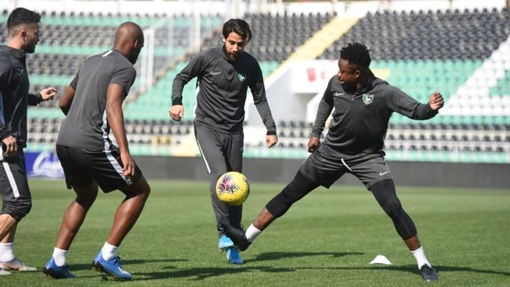 Denizlispor'da ilk antrenman iptal edildi