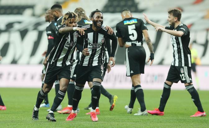 Beşiktaş'tan Fenerbahçe ve Galatasaray'a gönderme: Kimse heveslenmesin!