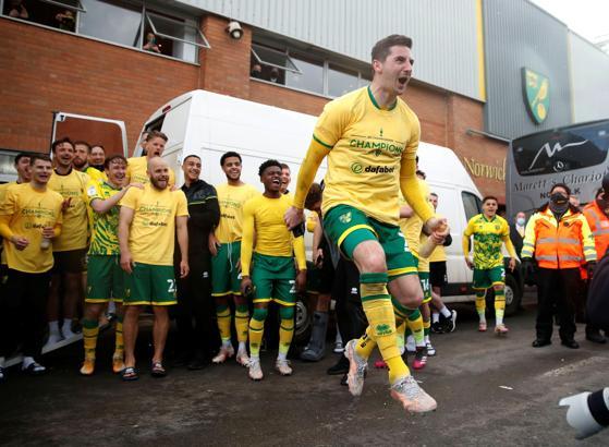 İngiltere Championship'te şampiyon Norwich City