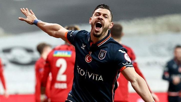 Başakşehir'de Giuliano sezonu kapattı