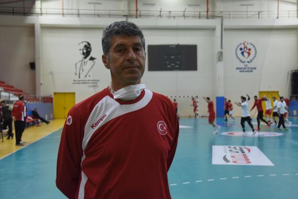 İlker Şentürk: Türk hentbolunun iyi bir yapılanmanın içine girmesi gerekiyor