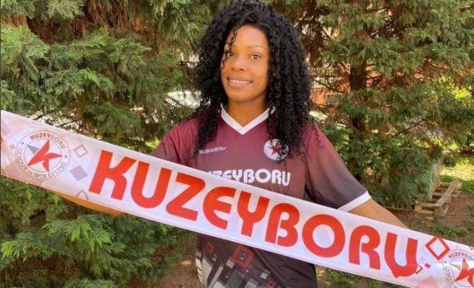 Karşıyaka'dan ayrılan Lianma Flores, Kuzeyboru'da