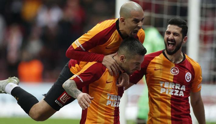 Galatasaray'ın yıldızına transfer teklifi - Son dakika transfer haberleri