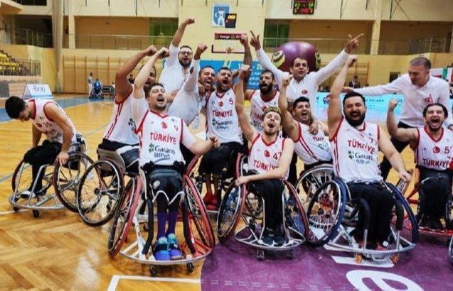 Tekerlekli Sandalye Basketbol Erkek Milli Takımı Avrupa üçüncüsü