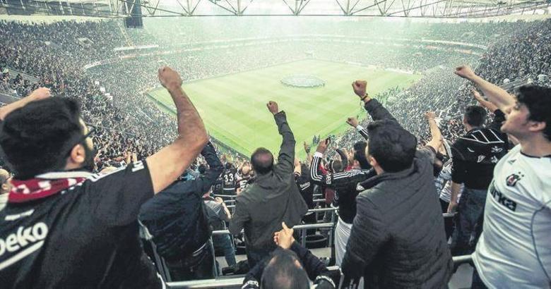 Beşiktaş'ta 3 bin kombineye 30 bin talep!