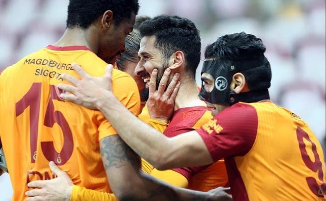 Galatasaray, Beşiktaş'ı 6 puan geriden takibi sürdürüyor