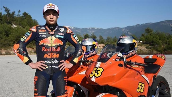 Milli motosikletçi Deniz Öncü, İspanya'da piste çıkacak