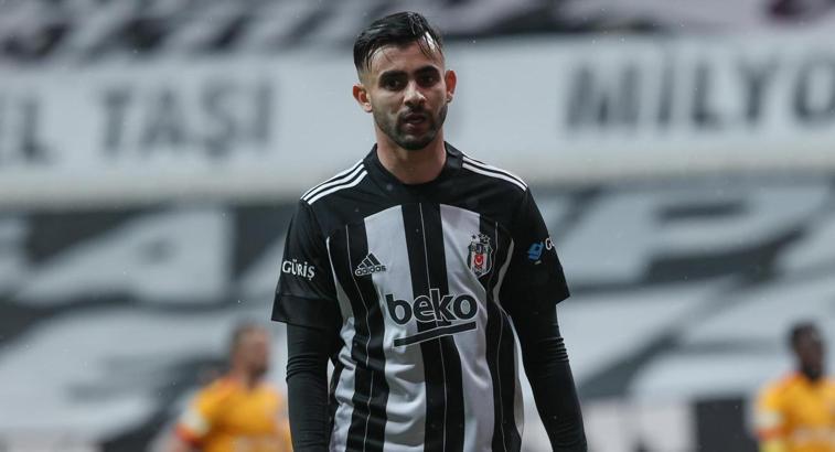 Evrakları motosikletle yetiştirilmişti! Ghezzal'ın Beşiktaş ile kariyer zirvesi...