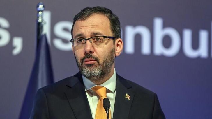 Bakan Kasapoğlu'ndan milli motosikletçilere tebrik