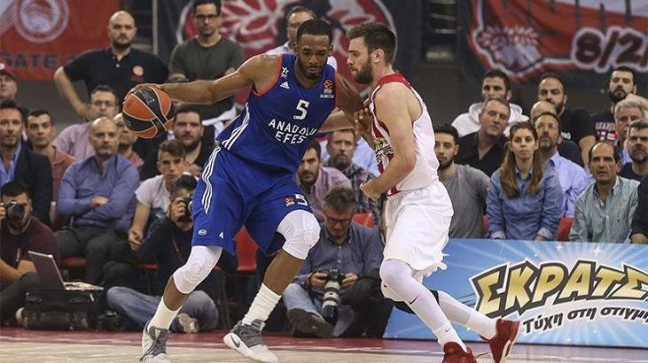 Olympiakos - Anadolu Efes maç sonucu: 87-78