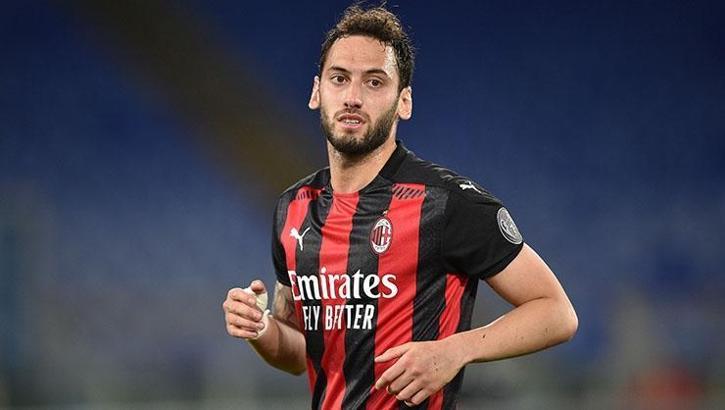 Milan Hakan'dan vazgeçti! Real Madrid'e gidiyor