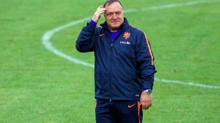 Advocaat'ın yardımcısı bile belli!