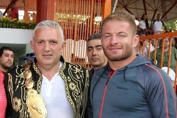 İsmail Balaban'a Survivor'dan çekilme çağrısı yapan Kırkpınar Ağası fikrini değiştirdi