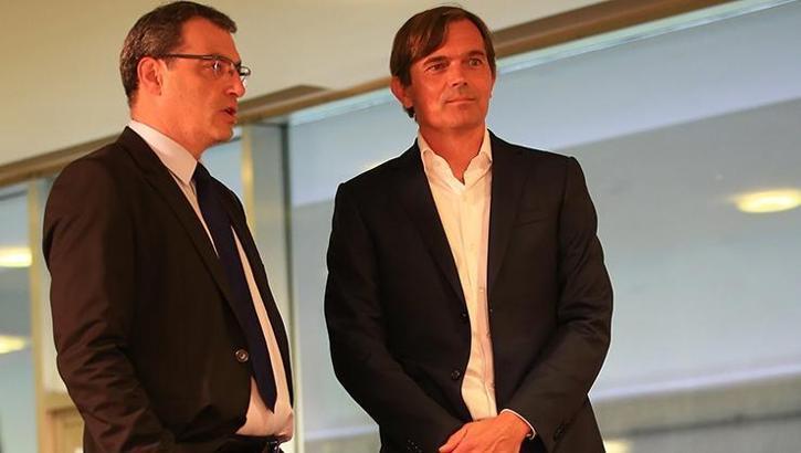 Cocu'yu Comolli bitirdi!