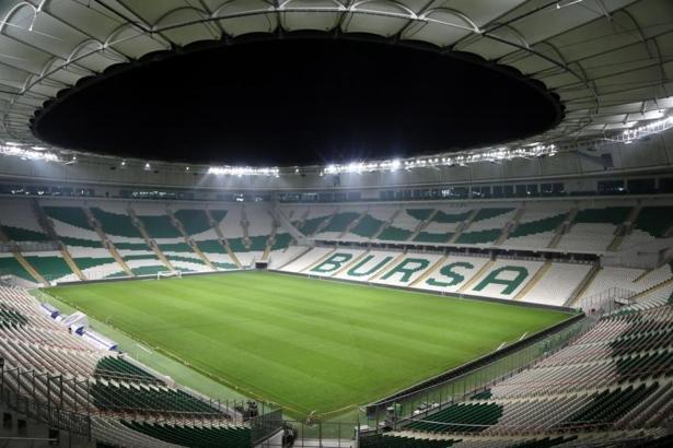 Fatih Karagümrük-Antalyaspor maçı Bursa'da oynanacak